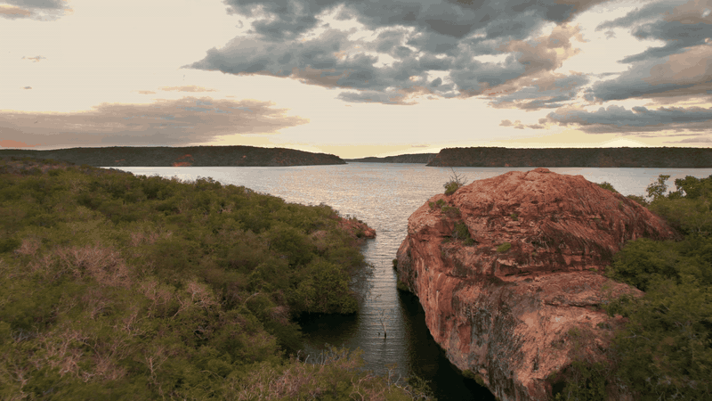Águas do Rio São Francisco em movimento